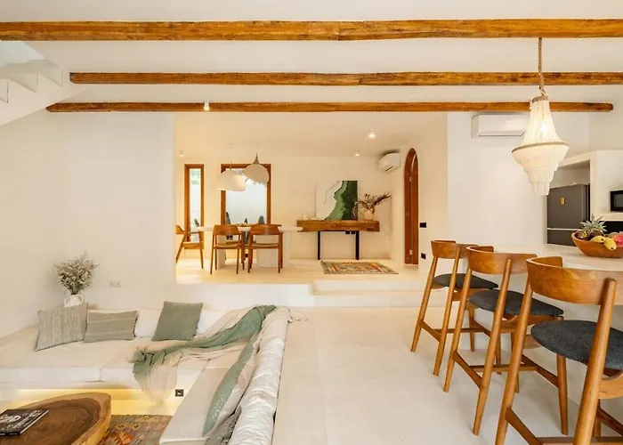 Casa Fou, At Bingin, * Uluwatu (Bali)