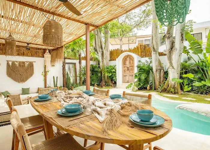 Villa Casa Fou, At Bingin,